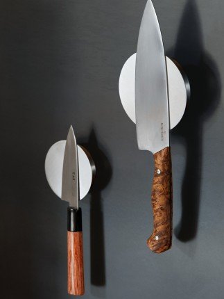 Magnetic knife holder / steel