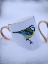 Pavāru mājas porcelāna krūze ar apzeltijumu - Zilzīlīte